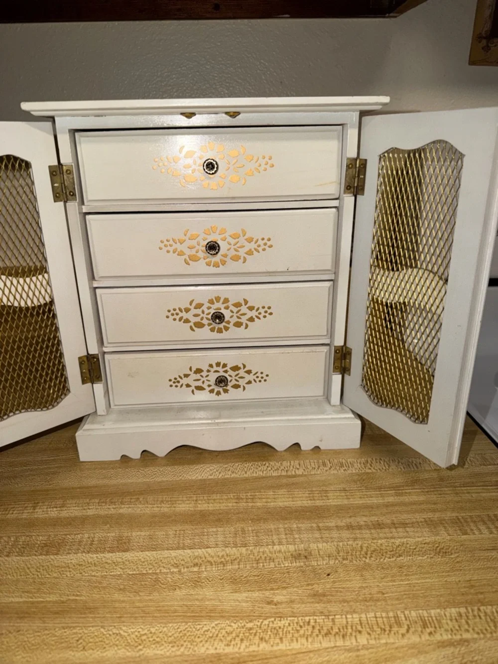 Vintage hand‎ painted White Decorative jewelry Cabinet with music box